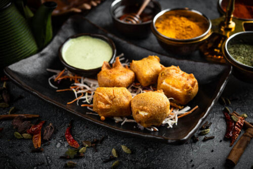3. CHICKEN PAKORA / PANEER PAKORA